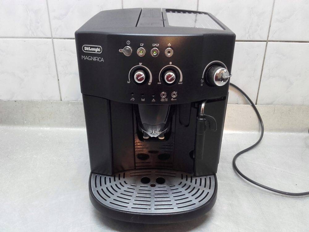 Рожковая кофеварка delonghi ecp 33.21: подробный обзор, инструкция, характеристики, а также описание устройства и отзывы о данной модели делонги