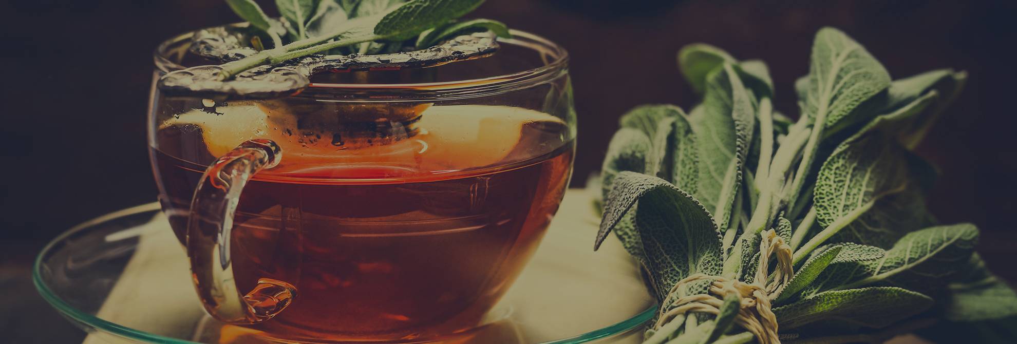 Крепкий чай при поносе, какой можно пить, в чем польза