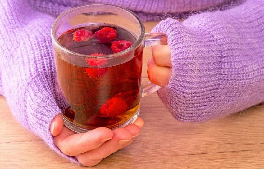 Чай с малиной — запасаемся летом для здоровья круглый год