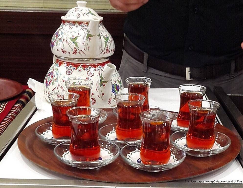 Эвкалиптовый чай: можно ли заваривать эвкалипт, как его пить при кашле или гайморите? состав, польза и вред отвара из листьев и турецкого порошкового напитка