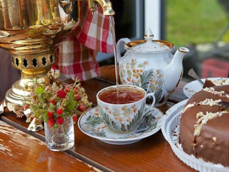 Стихи про чай и чаепитие - короткие и красивые стихотворения про чай и чаепитие русских поэтов - na5.club