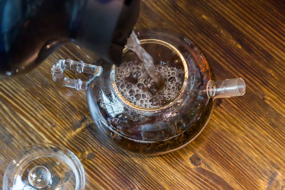 Какой чай пить в жару