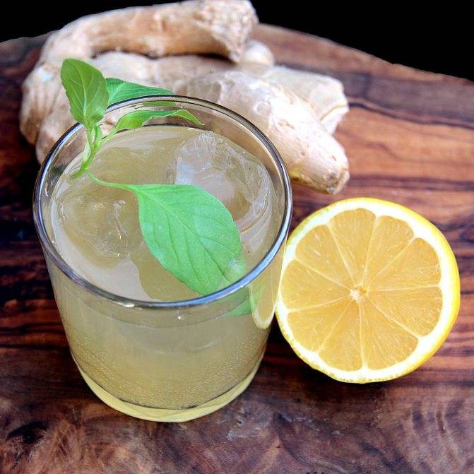 Имбирно-лимонный напиток