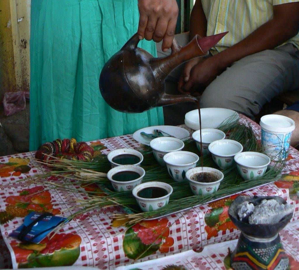 Турка и джезва: история происхождения и отличительные особенности
