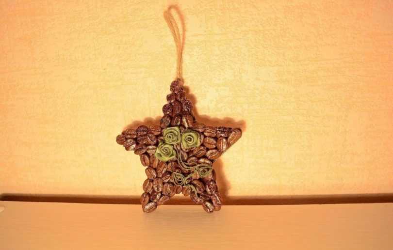 Топиарий из кофейных зерен