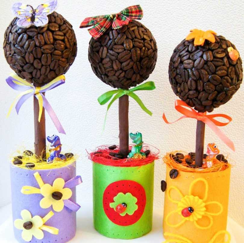 Топиарий из кофейных зерен
