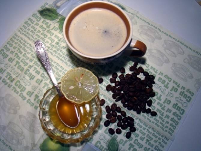 Как приготовить кофе с медом - рецепты, можно ли пить, польза и вред, калорийность