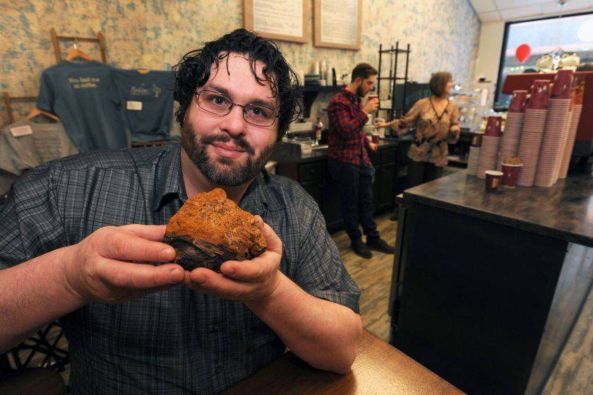 Чай из чаги, полезные свойства и противопоказания