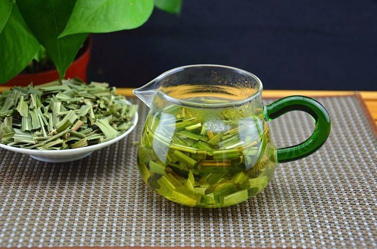 Что такое чай из лемонграсса  и его полезные свойства