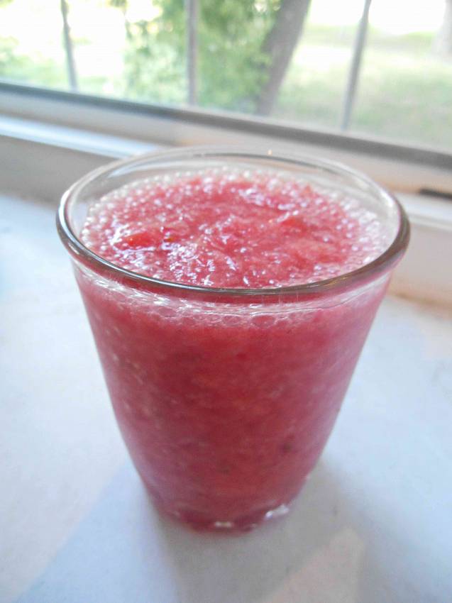Фруктово-ягодный смузи - 8 пошаговых фото в рецепте