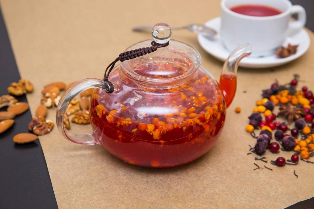Чай с барбарисом — полезные свойства и рецепты приготовления