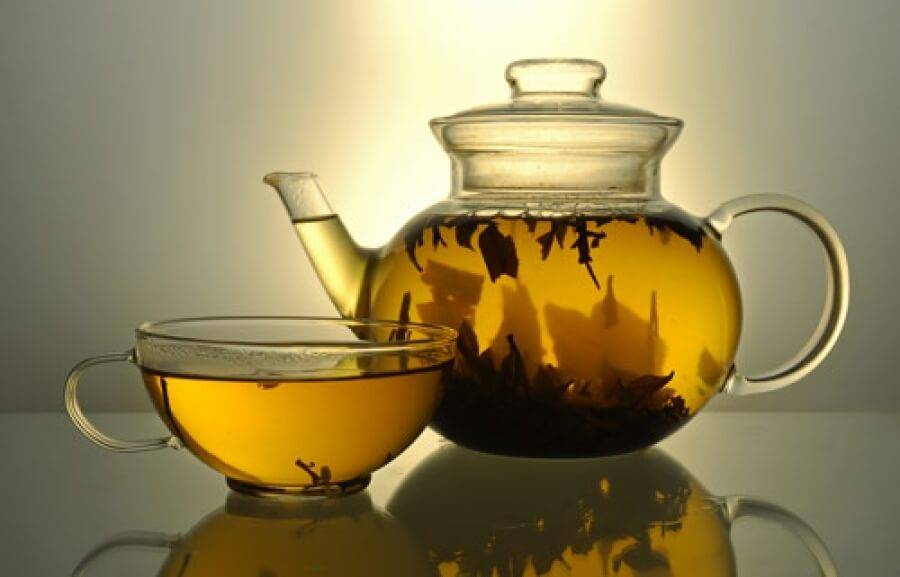 Белый чай польза и вред, полезные свойства при заболеваниях