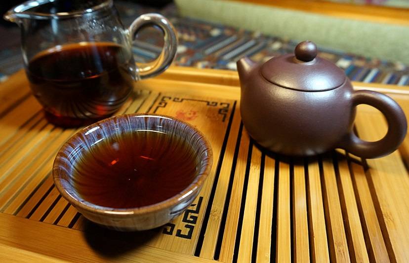 Чай пуэр: полезные свойства и противопоказания