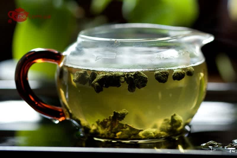 Чай с женьшенем: полезные свойства, вред, как заваривать и принимать