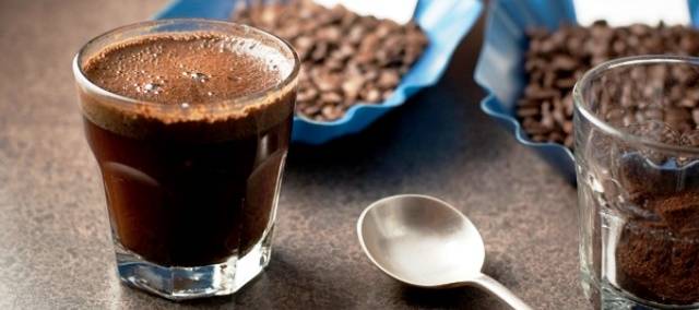Как варить кофе в керамической турке