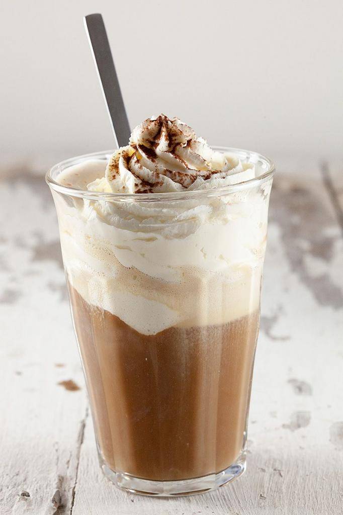 Кофе с мороженым – 8 рецептов, как сделать кофе гляссе в домашних условиях