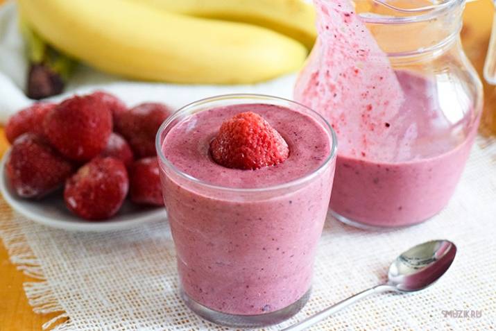 Как сделать домашний витаминные смузи из разнообразных фруктов и ягод: 25 лучших рецептов для блендера