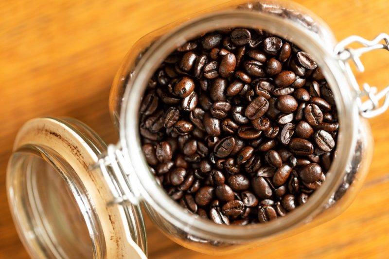 Как измельчить кофе без кофемолки – 6 простых способов