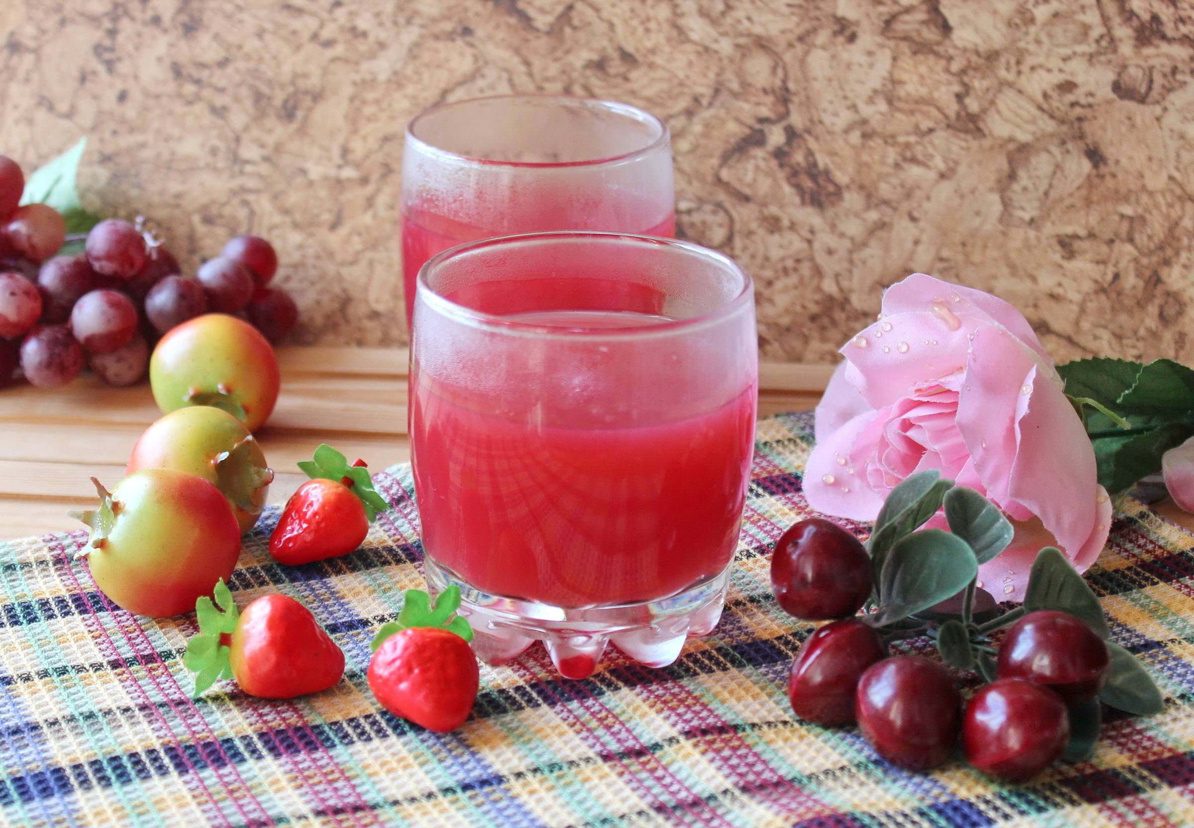 Кисель из замороженных ягод вишни - рецепт с фото