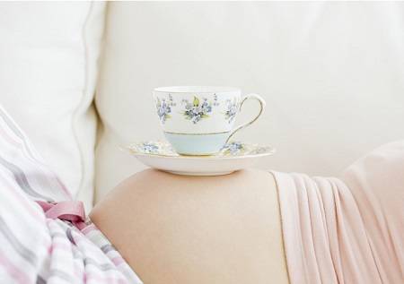 Употребление зеленого чая при беременности и после