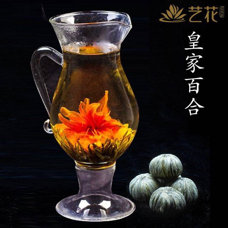 Чай — распускающийся цветок