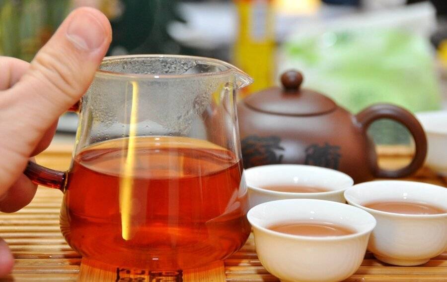 Слива: полезные свойства, как заварить чай и отвар