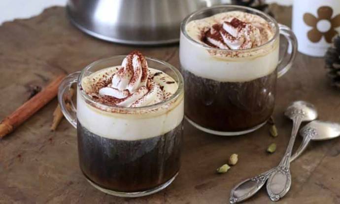Кофе с шоколадом: рецепты приготовления, особенности напитка и польза, правила подачи
