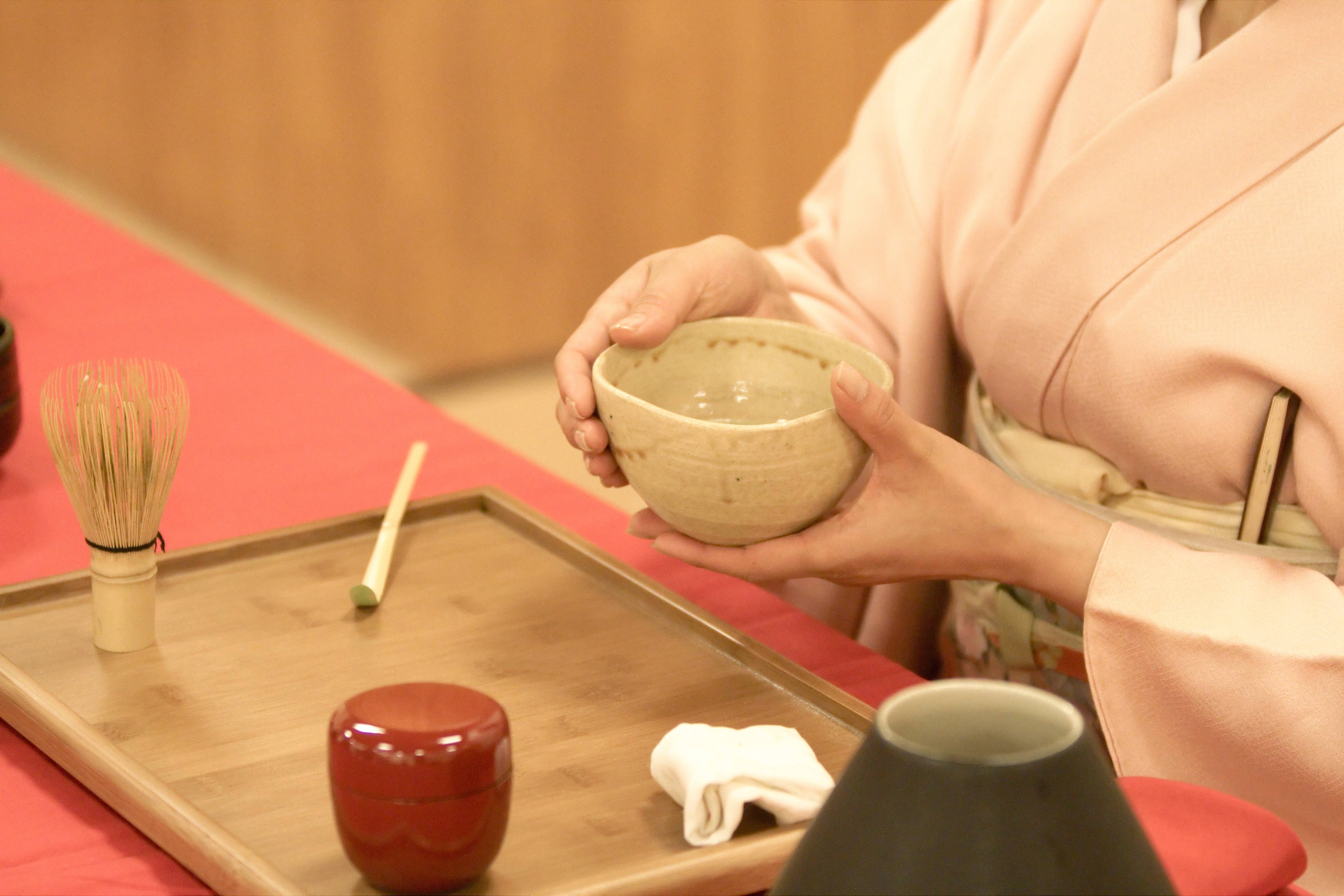 Китайская чайная церемония: поклонение напитку