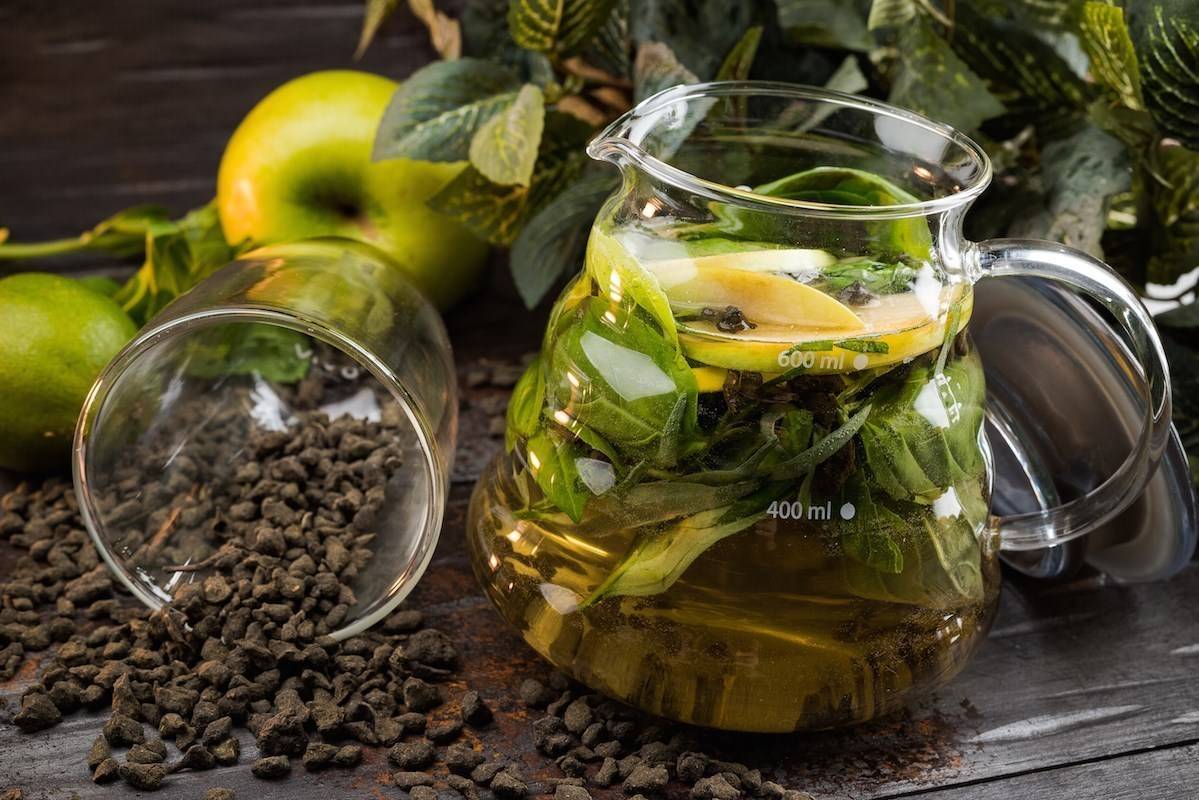 11 травяных чаев для укрепления здоровья