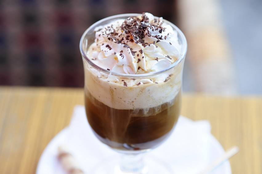 Кофе с ликером – новые вкусы знакомого напитка