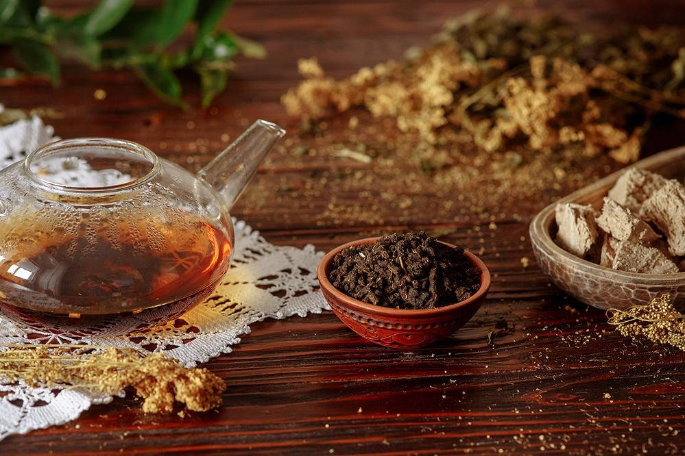 Таволга: лечебные свойства и репепты отвара (чая)
