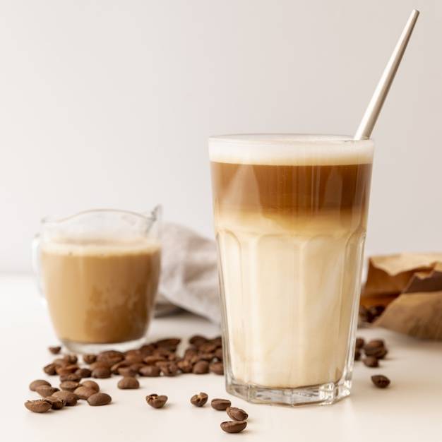 Кофе со льдом — бодрит и охлаждает: 3 рецепта