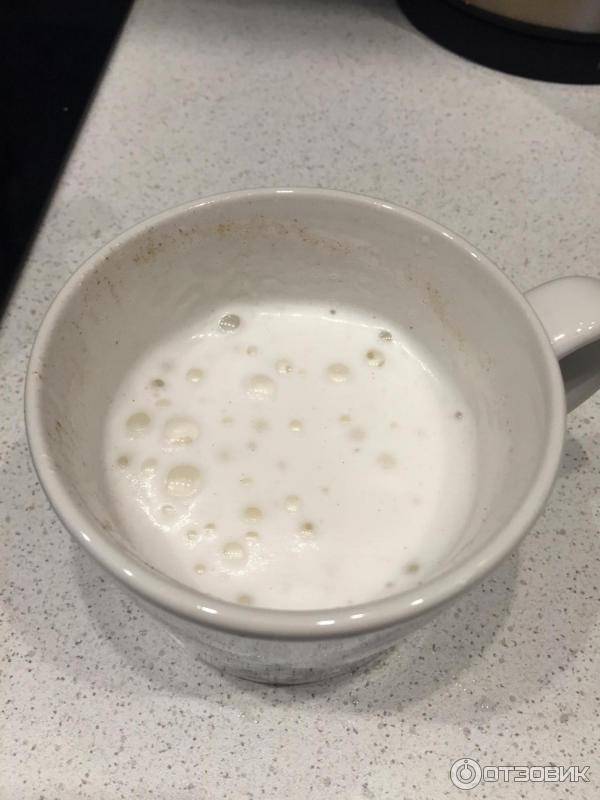 Как взбить молоко для латте и капучино правильно