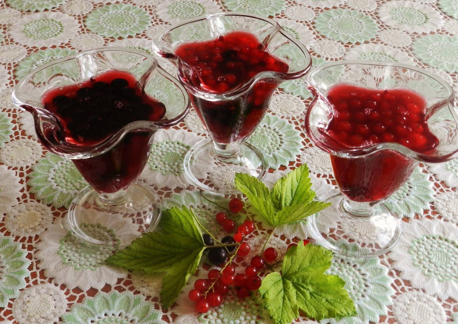 Кисель из замороженных ягод и крахмала — рецепт приготовления
