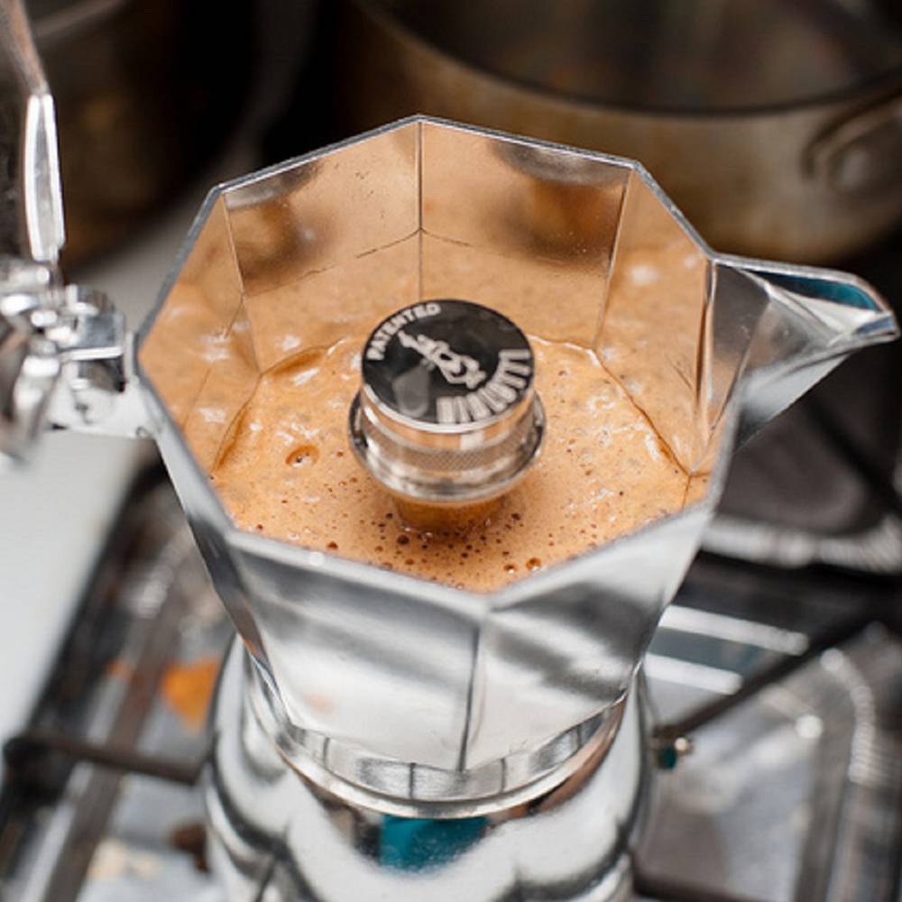Кофе в гейзерной кофеварке: как сварить, какой помол подойдет, рецепты приготовление кофе, как делать кофе дома