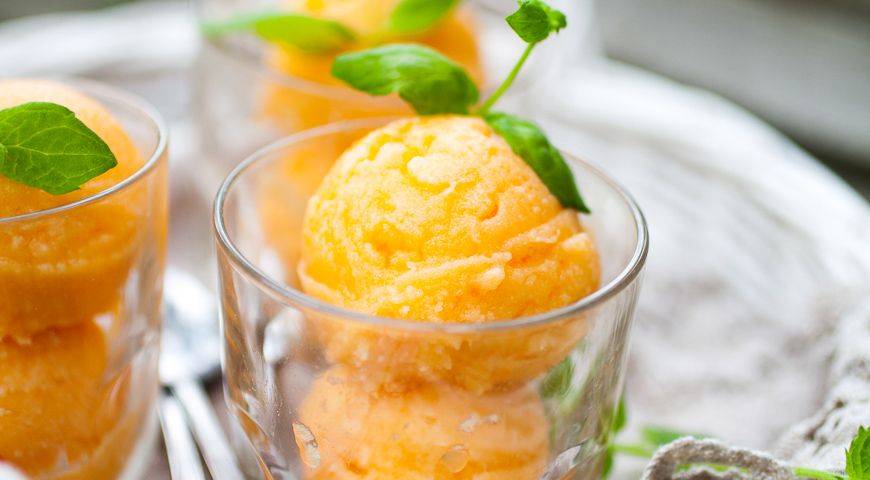 Смузи с апельсином - 11 быстрых рецептов для блендера