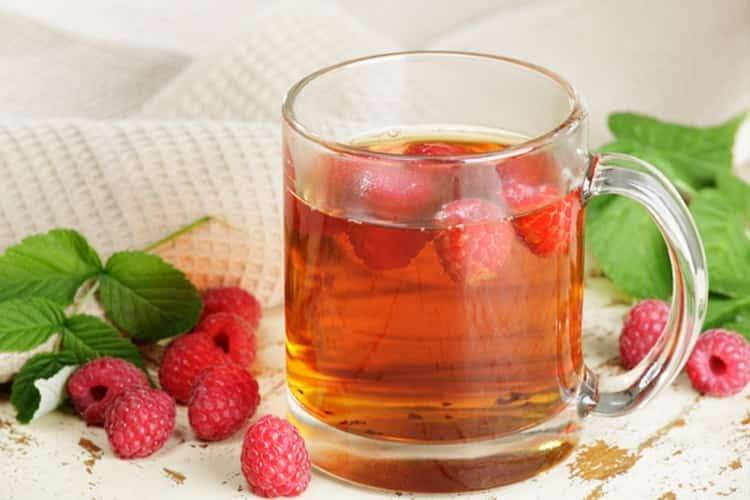 Можно ли пить чай с малиной при температуре