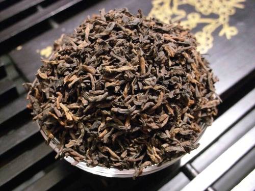 Шу пуэр и шен пуэр: различия сортов чая и их эффектов. чем отличается производство, какой лучше бодрит и есть ли разница между вкусом и ароматом?