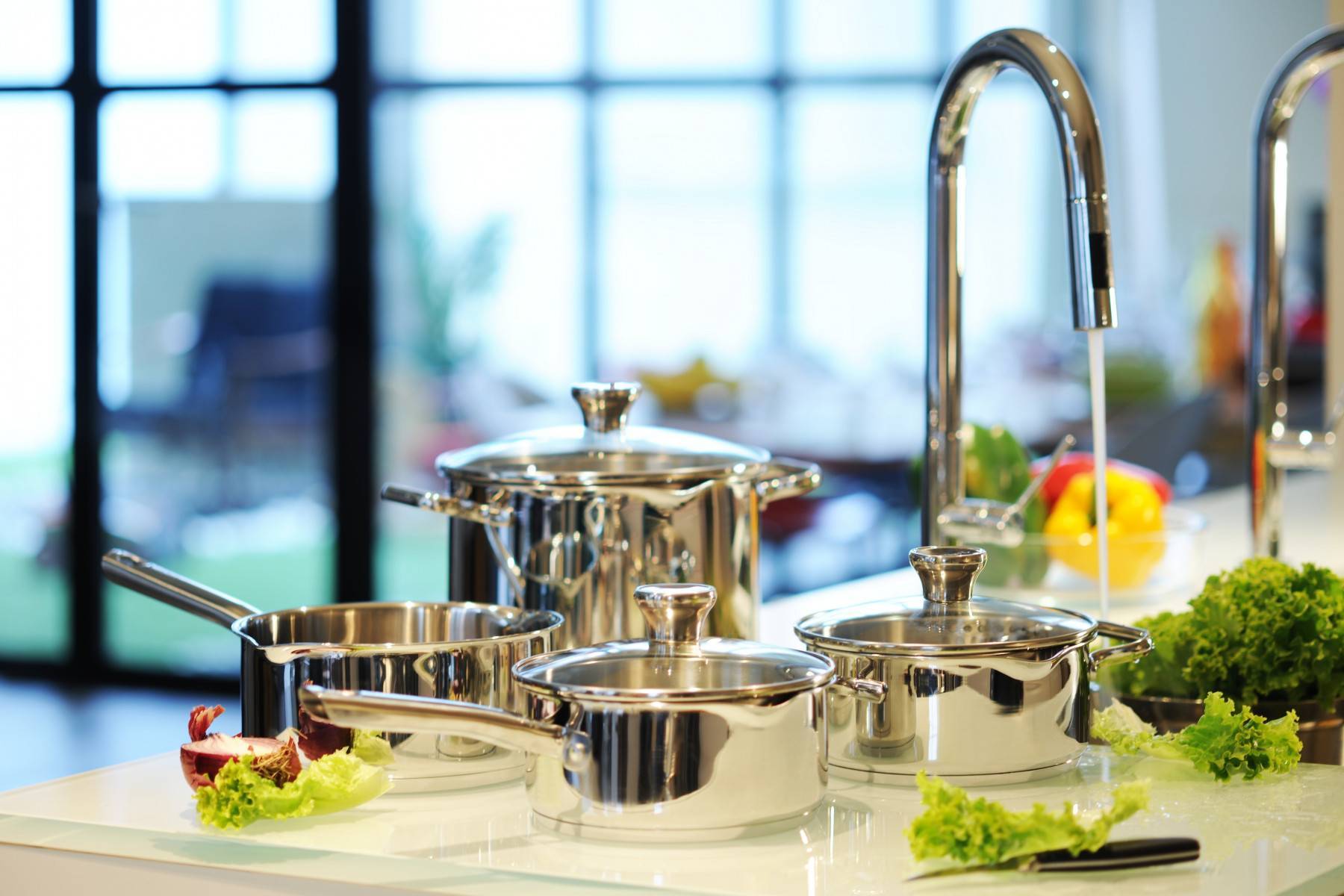 Обзор модельного ряда кофемолок Витек, характеристики, отзывы