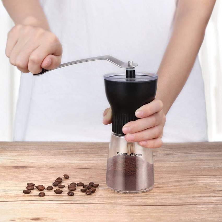 Как молоть кофе без кофемолки