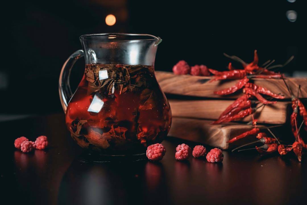 Чай с перцем — красным или черным