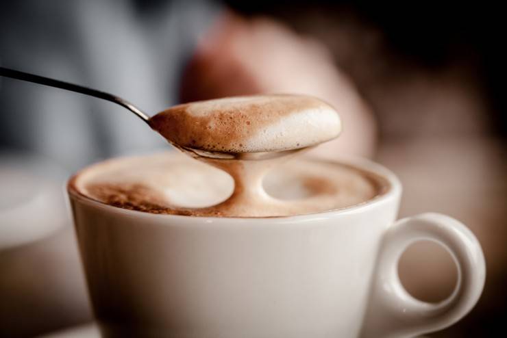 Происхождение кофе капучино и как его правильно пить