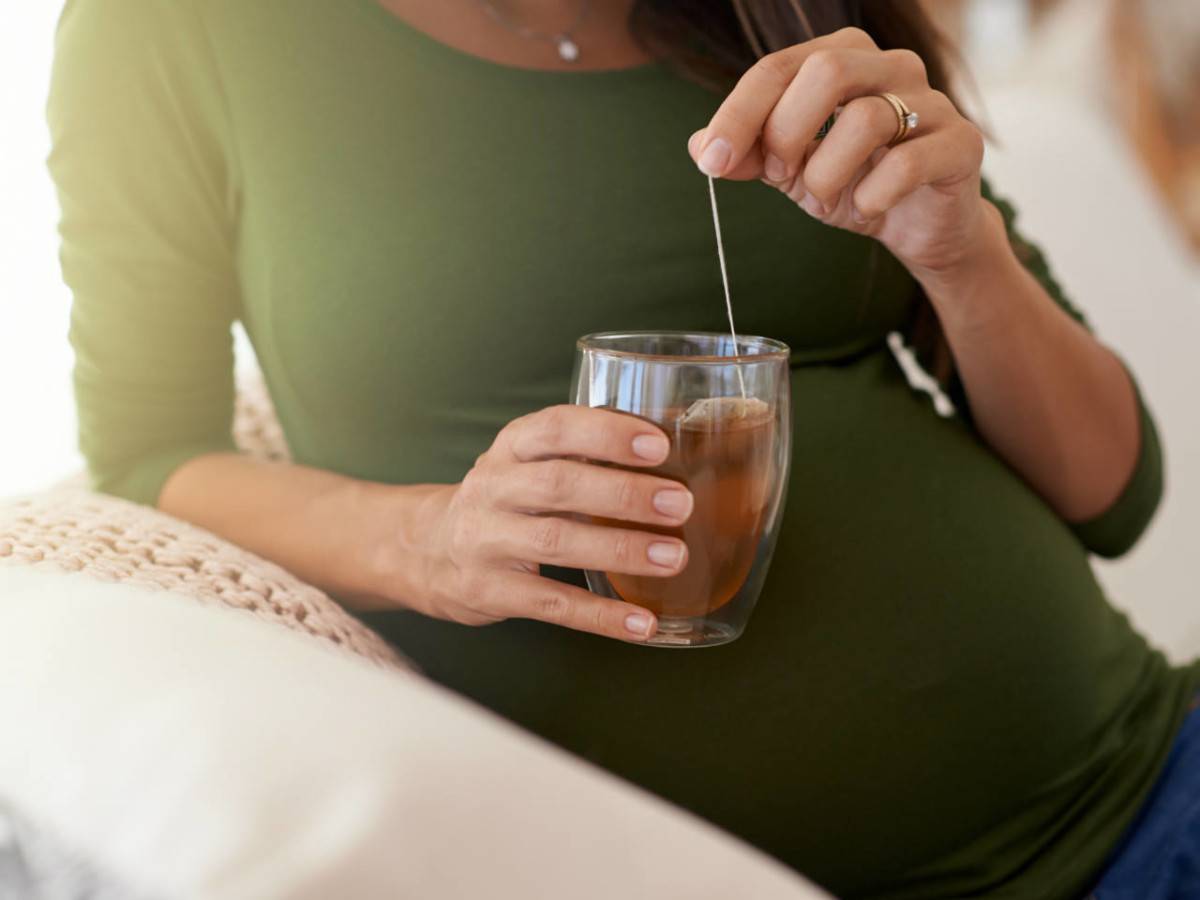 Беременные и чай. Обильное теплое питье. Что пьют беременные на ранних сроках