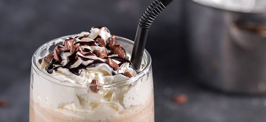 Можно ли добавить в кофе лед, рецепты приготовления