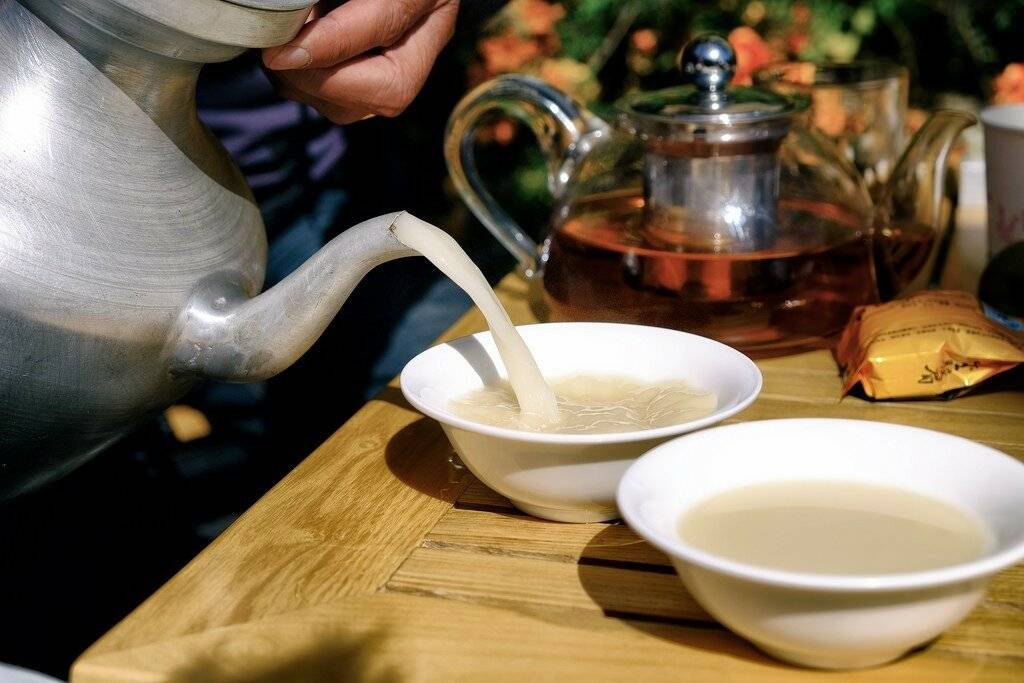 Чай с молоком и солью: виды и рецепты, польза и вред | baikalstom.ru