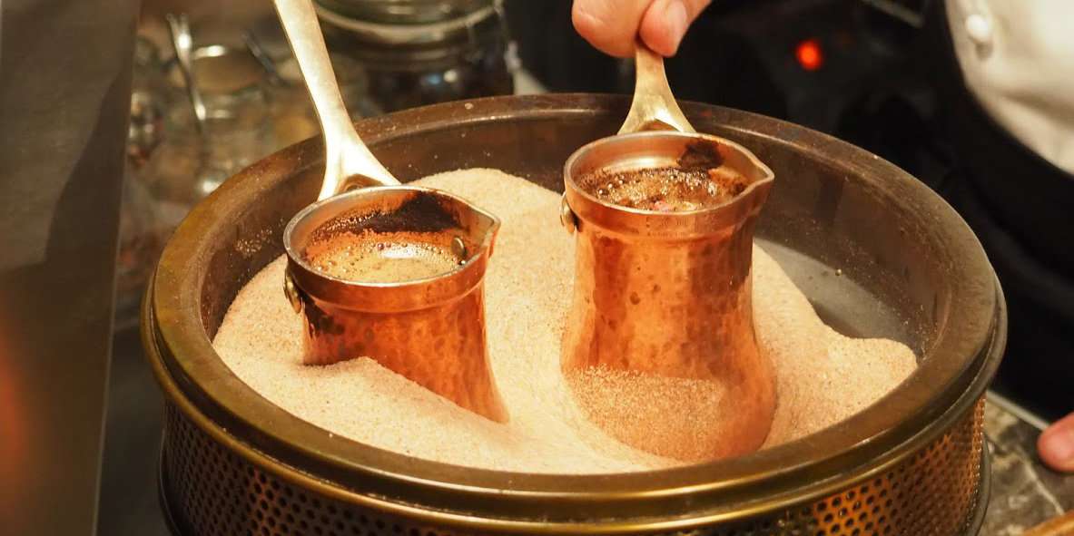 Как приготовить традиционный кофе по турецкий