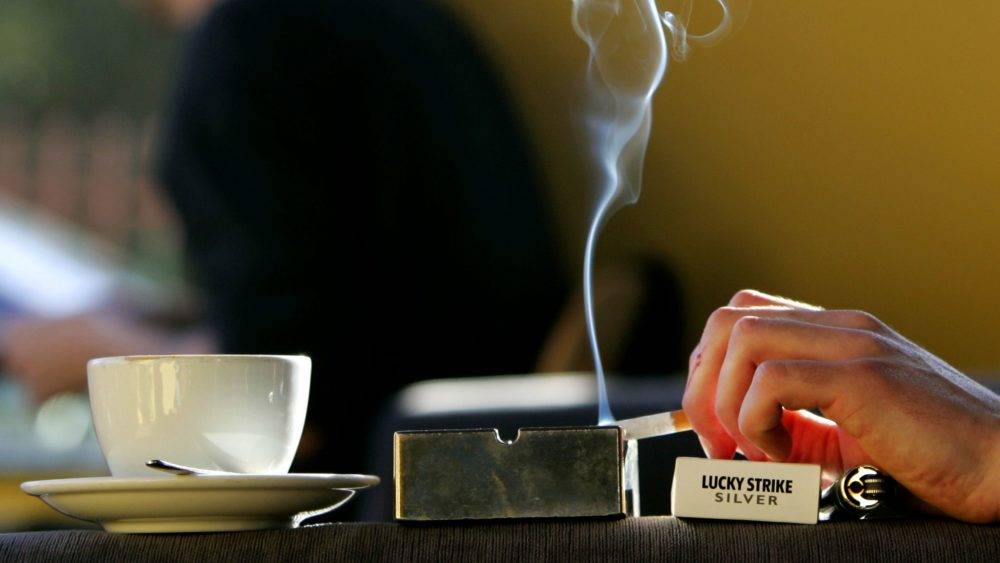Курение на голодный желудок: какие будут последствия, если курить натощак, почему нельзя завтракать только сигаретой и кофе