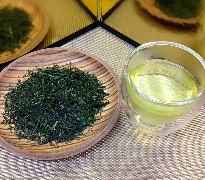 Гёкуро (жемчужная роса) - японский зеленый чай