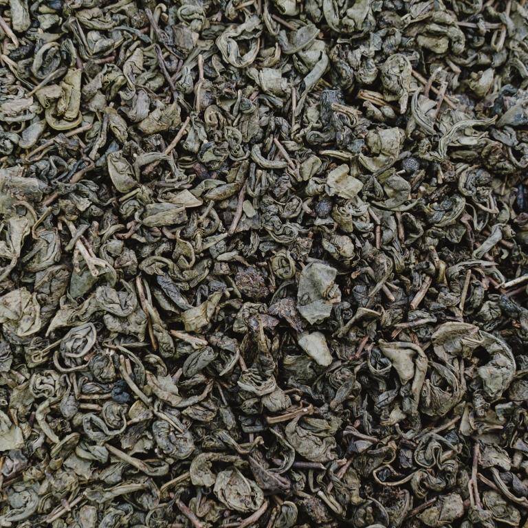 Тулси или чай из священного базилика — полезные свойства и применение
