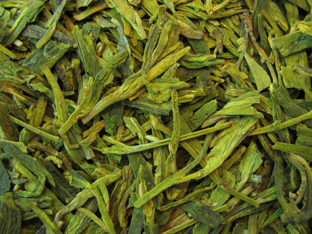 Чай лунцзин: что за "колодец дракона" и как его заваривать? описание, полезные свойства и эффект китайского зеленого чая из сиху и цяньтан